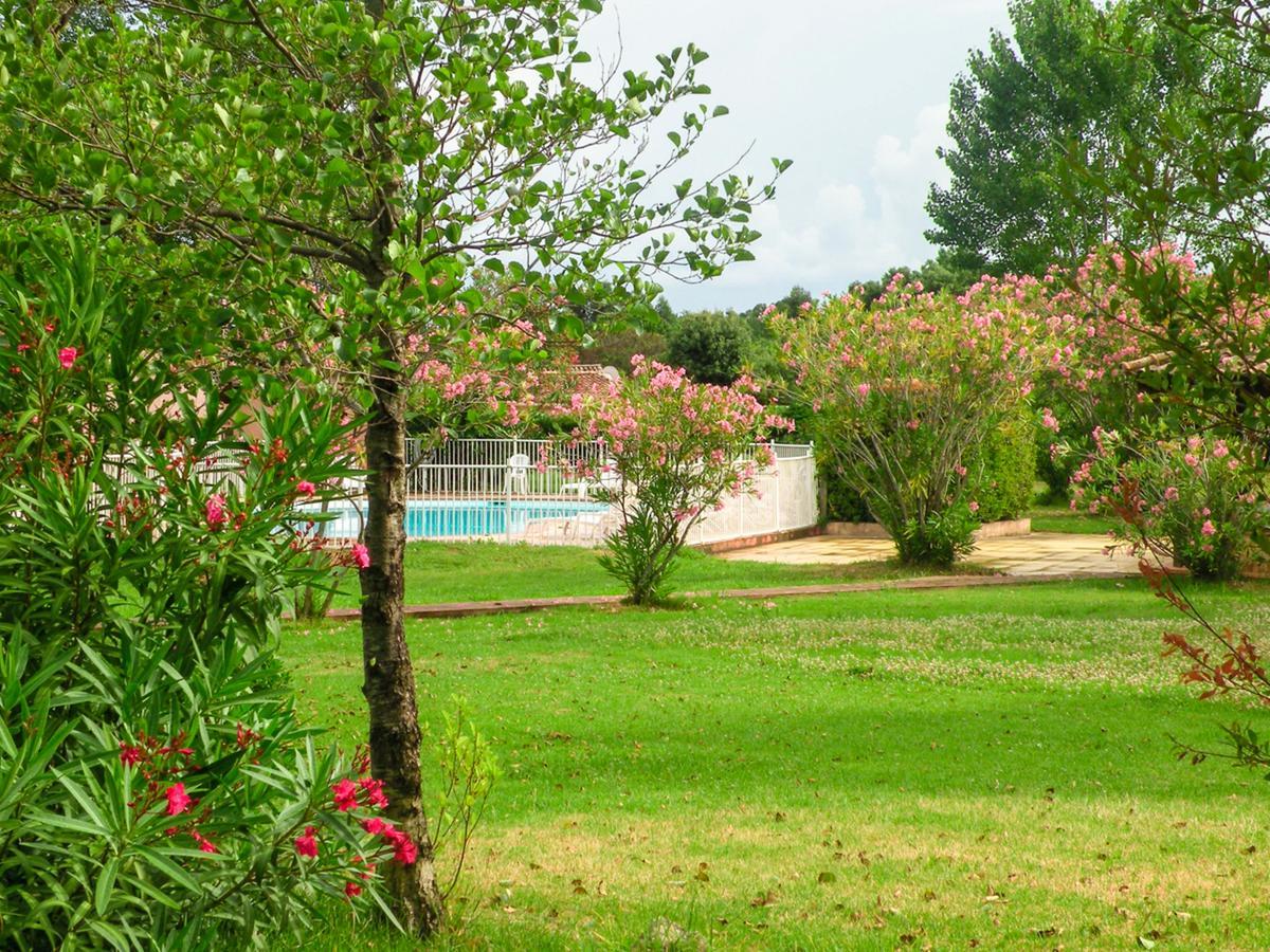 Complesso Residenziale Marina Di Pinarello Aparthotel Pinarellu  Exterior photo